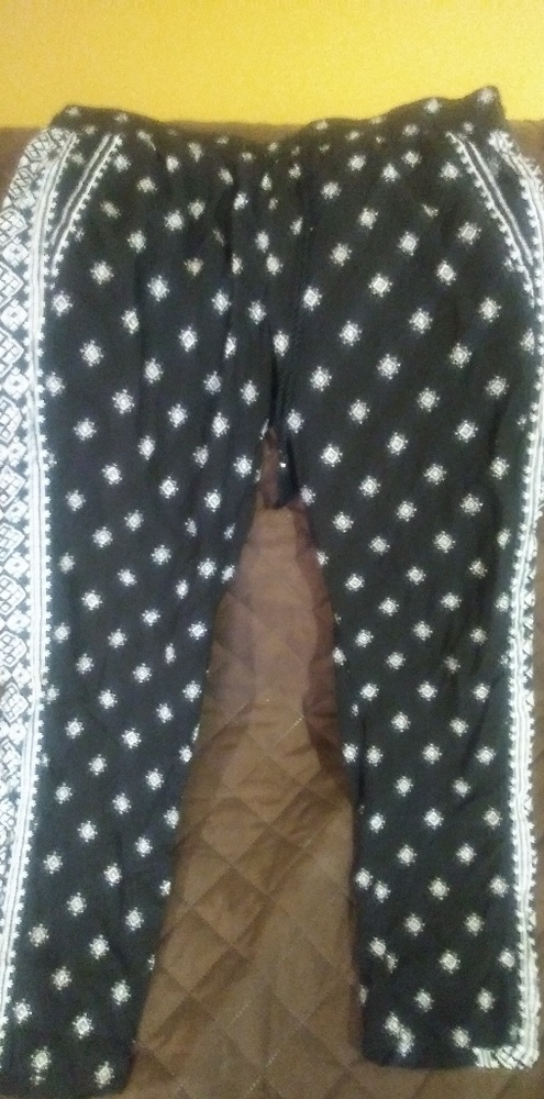 NWOT Old Navy ankle length pants